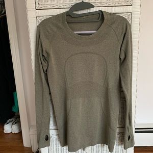 lululemon forest green long sleeve top